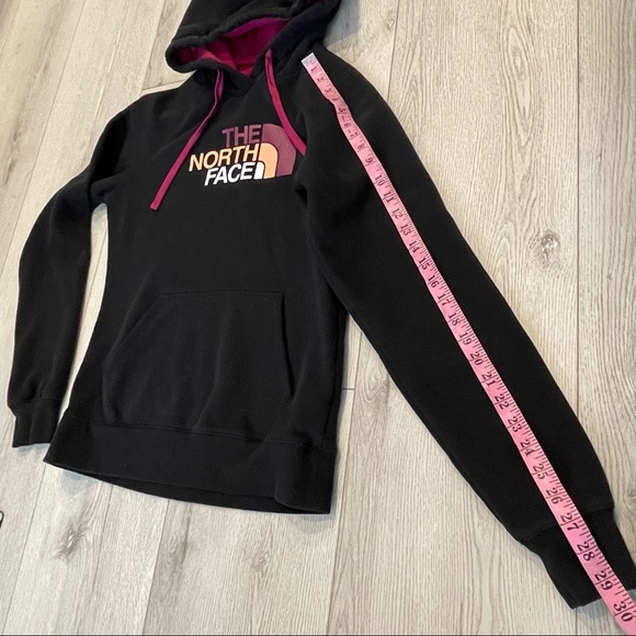 The North Face Black Hoodie Size Medium - Picture 6 of 10